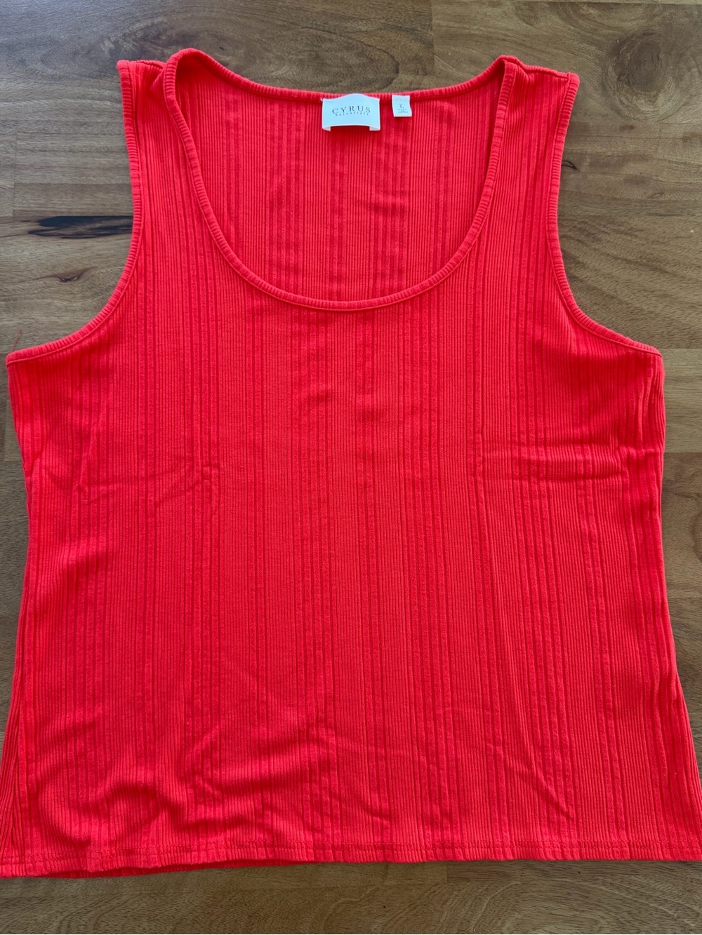 Cyrus Bright Red Ribbed Tank Top Women’s Size Large